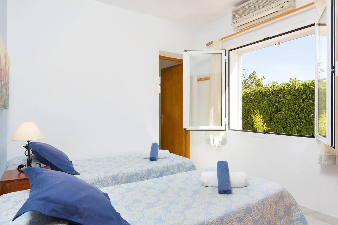 Villa Mencia by Villa Plus S'Algar 0*,  Spagna
